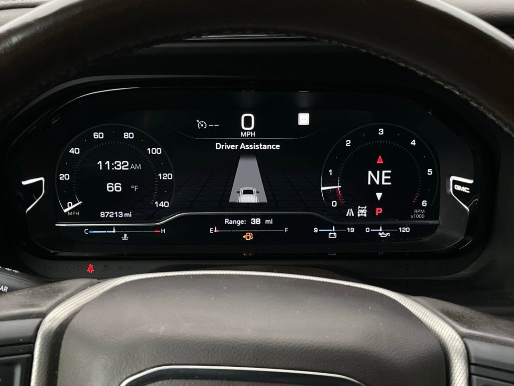 2022 GMC Yukon XL Denali