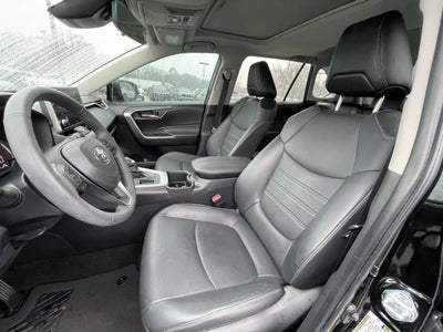 2023 Toyota RAV4 XLE Premium