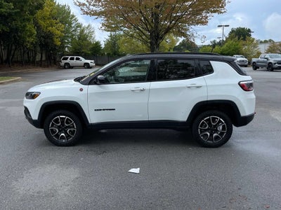 2025 Jeep Compass Trailhawk