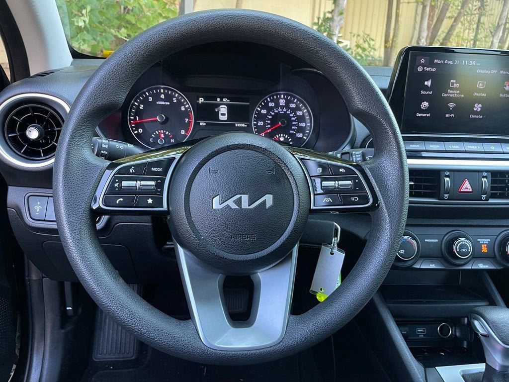 2023 Kia Forte LXS