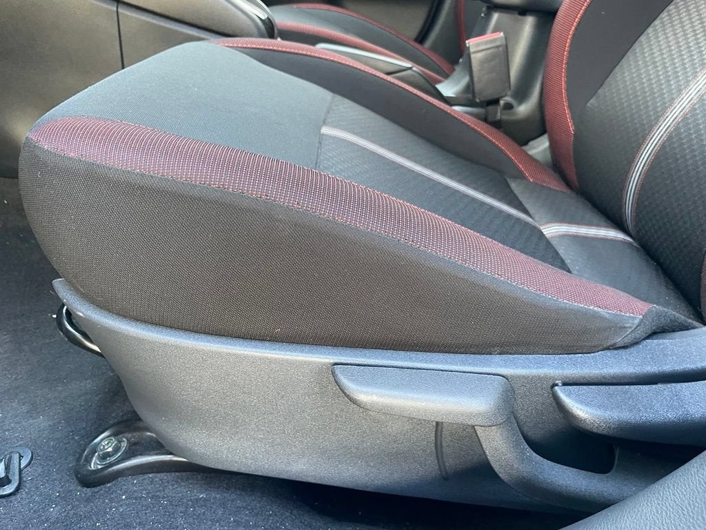 2023 Nissan Versa SR