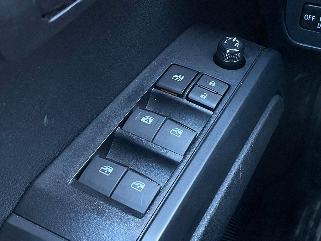 2023 Toyota Tacoma 2WD SR