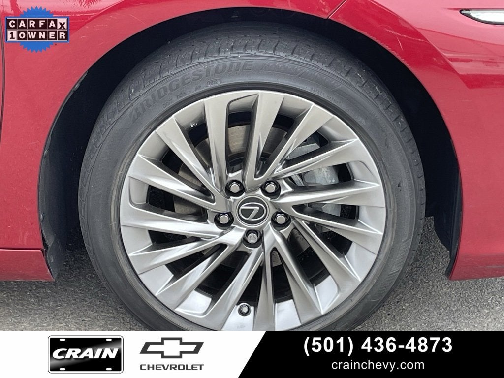 2022 Lexus ES ES 300h Ultra Luxury