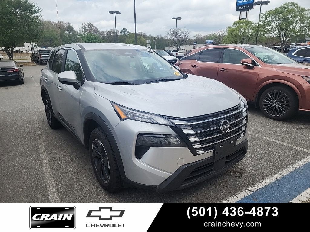 2025 Nissan Rogue SV