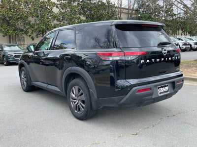 2024 Nissan Pathfinder S