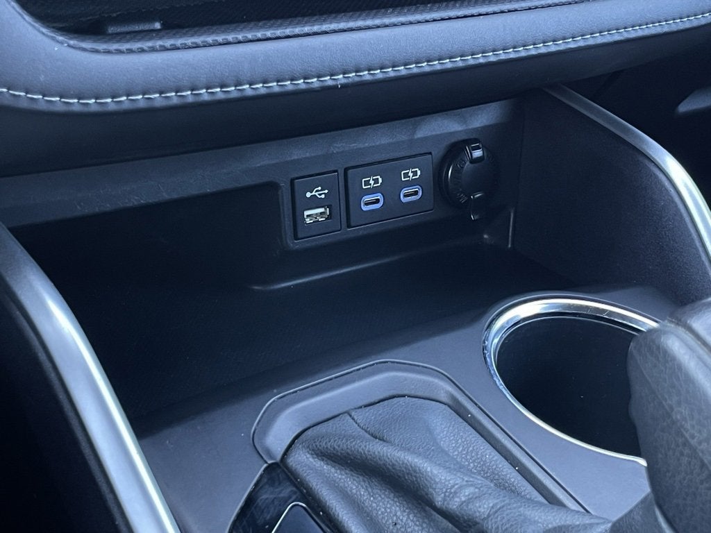 2022 Toyota Highlander L