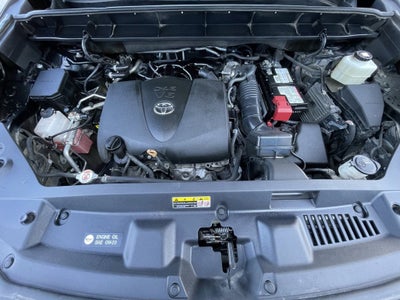 2022 Toyota Highlander L