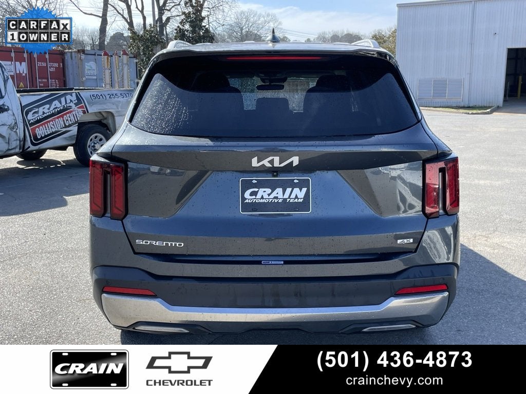 2024 Kia Sorento S