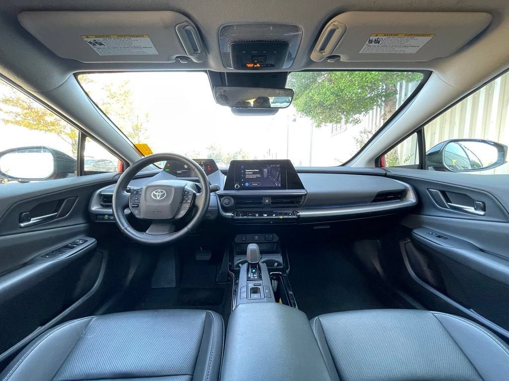2025 Toyota Prius LE