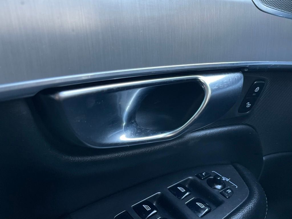 2021 Volvo XC90 Momentum