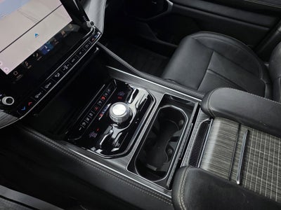 2023 Jeep Wagoneer L Series III