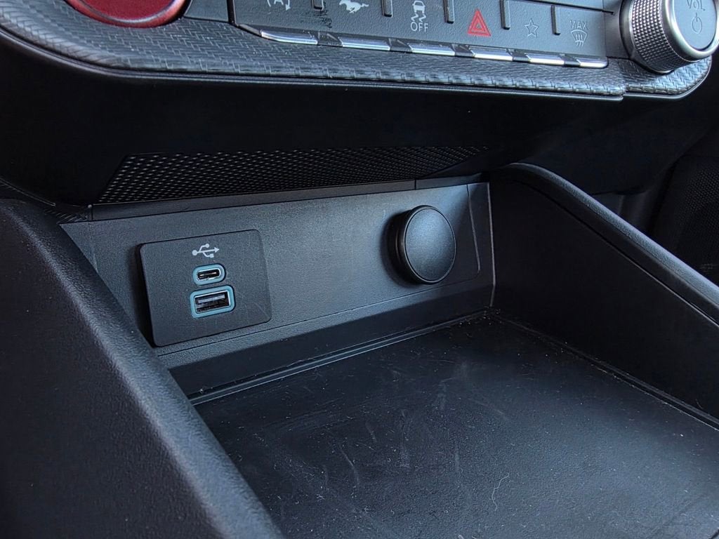 2025 Ford Mustang EcoBoost