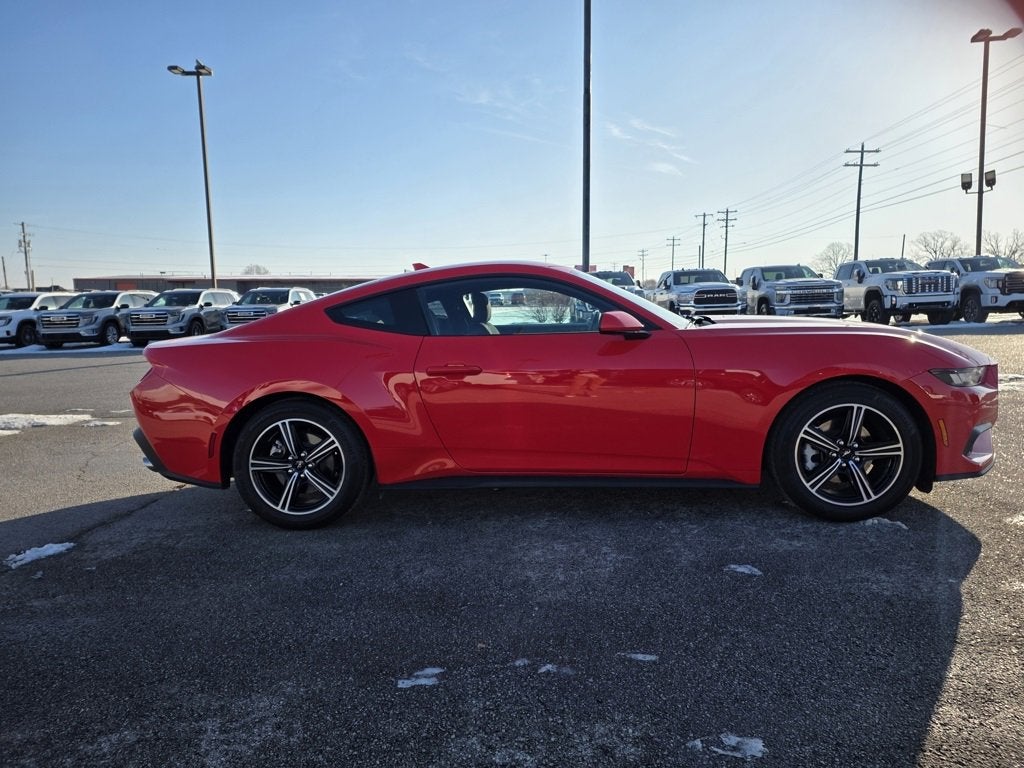 2025 Ford Mustang EcoBoost