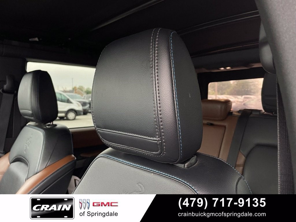 2023 Ford Bronco Base
