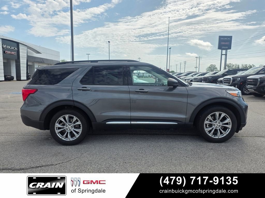 2023 Ford Explorer XLT