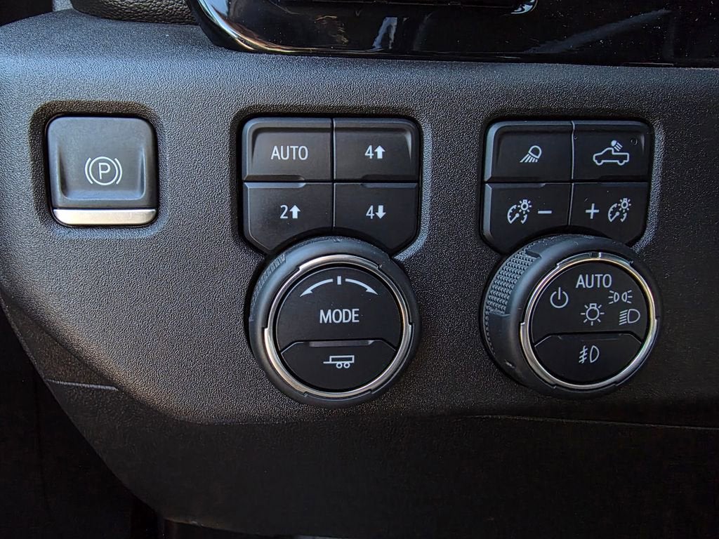 2024 Chevrolet Silverado 3500 HD High Country DRW