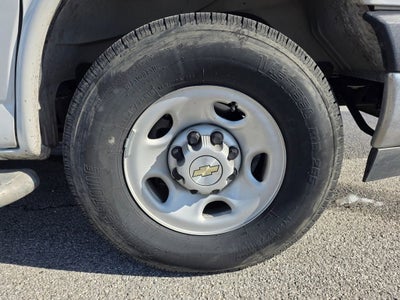 2024 Chevrolet Express Cargo 2500 WT