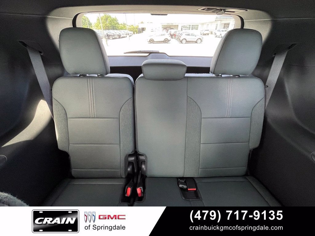 2027 GMC Acadia AT4