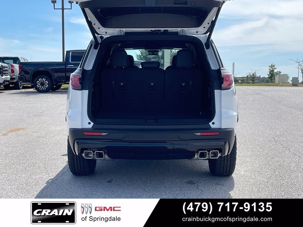2027 GMC Acadia AT4