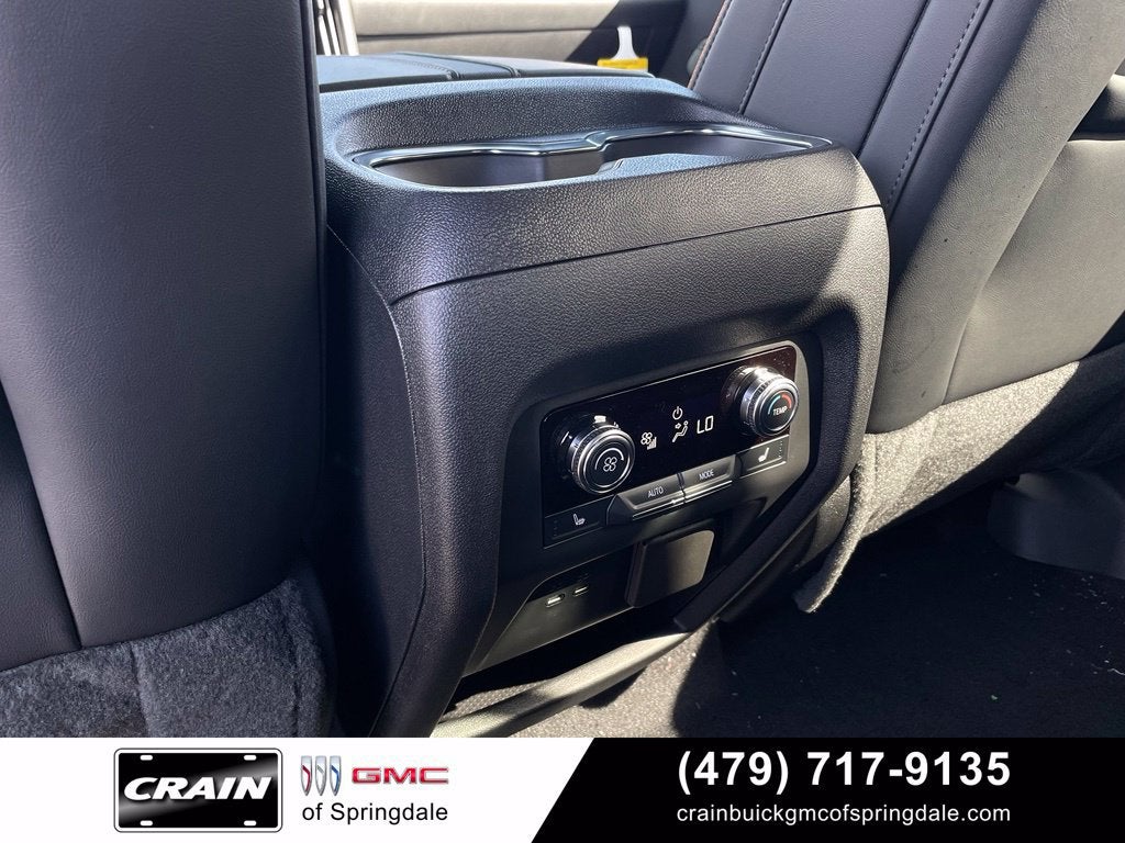 2027 GMC Acadia AT4