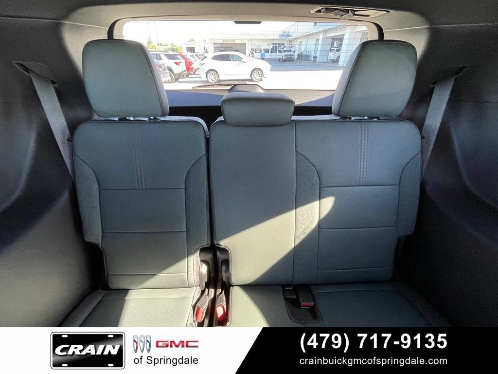 2027 GMC Acadia AT4