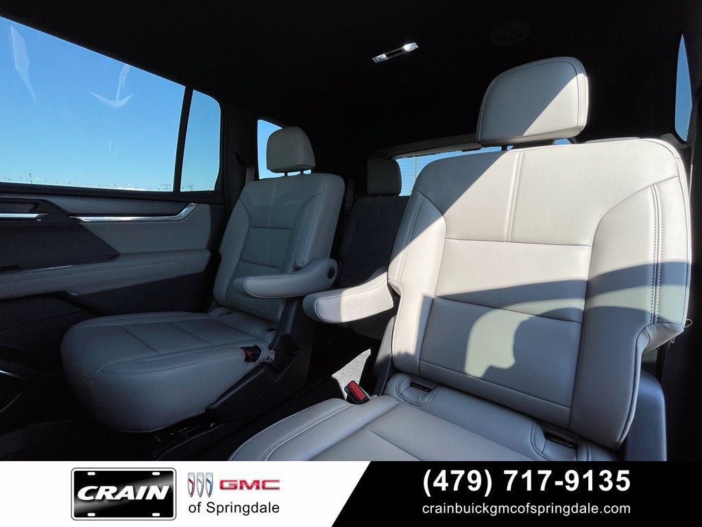 2027 GMC Acadia Elevation