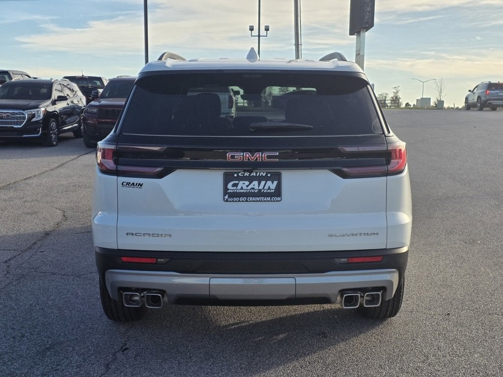 2026 GMC Acadia Elevation