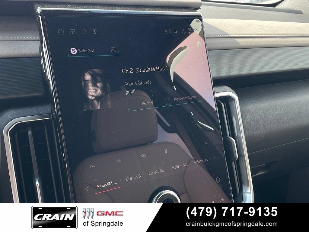 2027 GMC Acadia Elevation