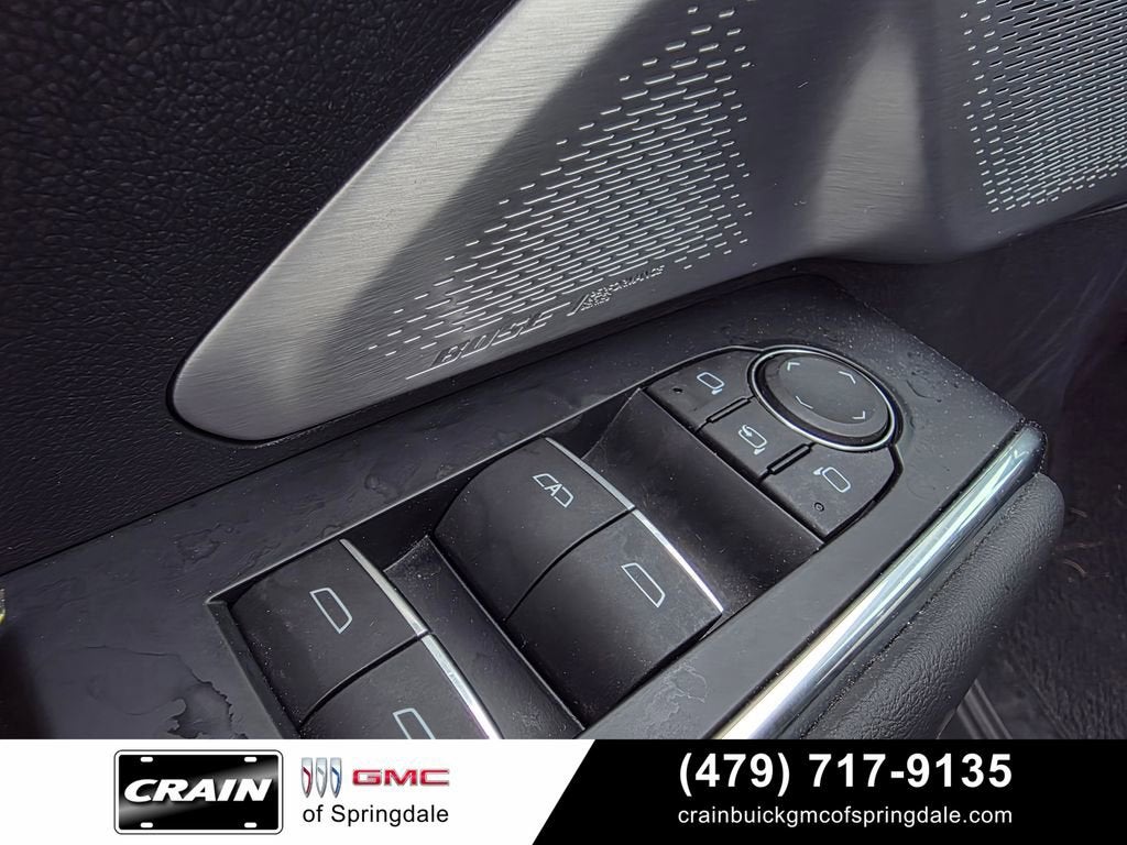 2024 GMC Acadia Denali