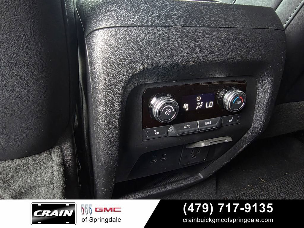 2024 GMC Acadia Denali