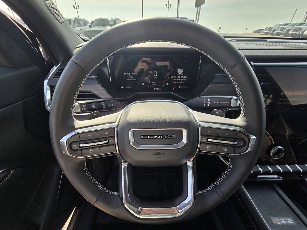 2025 GMC Acadia Denali