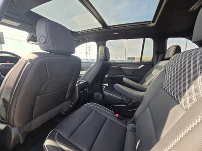 2025 GMC Acadia Denali