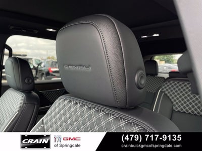 2025 GMC Acadia Denali