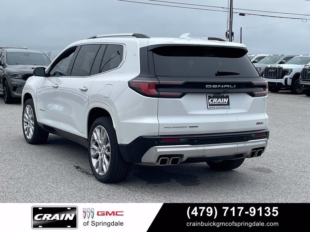 2024 GMC Acadia Denali