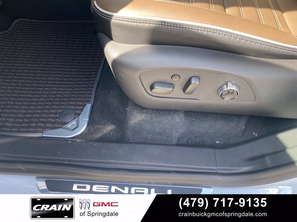 2027 GMC Acadia Denali Ultimate