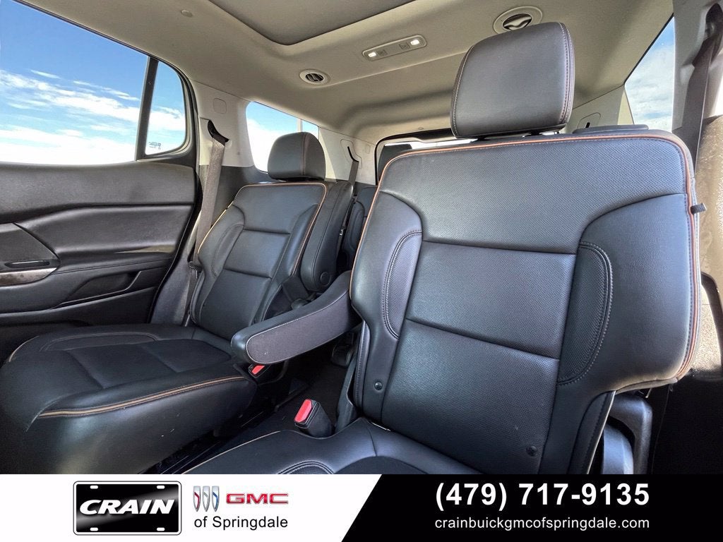 2021 GMC Acadia AT4