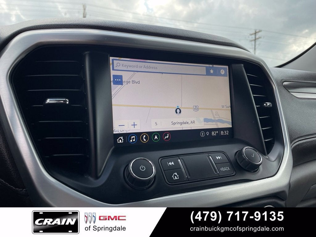 2023 GMC Acadia SLT