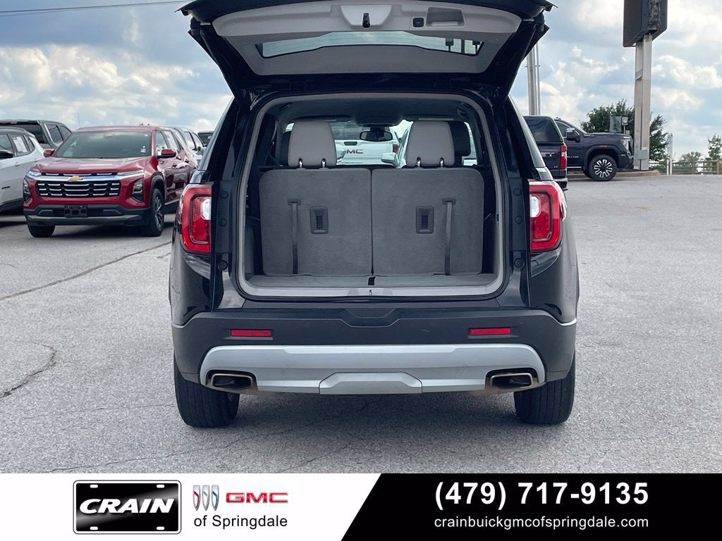 2023 GMC Acadia SLT