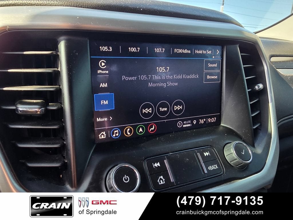 2023 GMC Acadia SLT