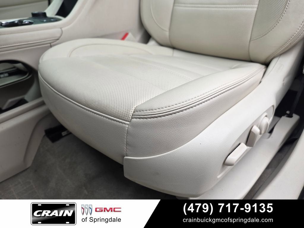 2020 GMC Acadia Denali