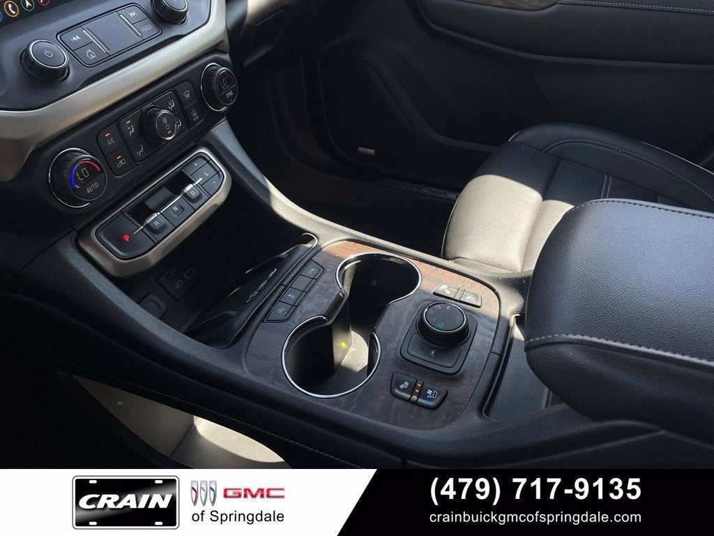 2022 GMC Acadia Denali