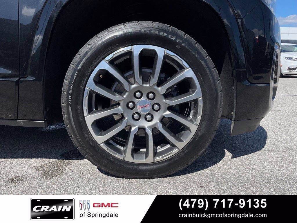 2022 GMC Acadia Denali