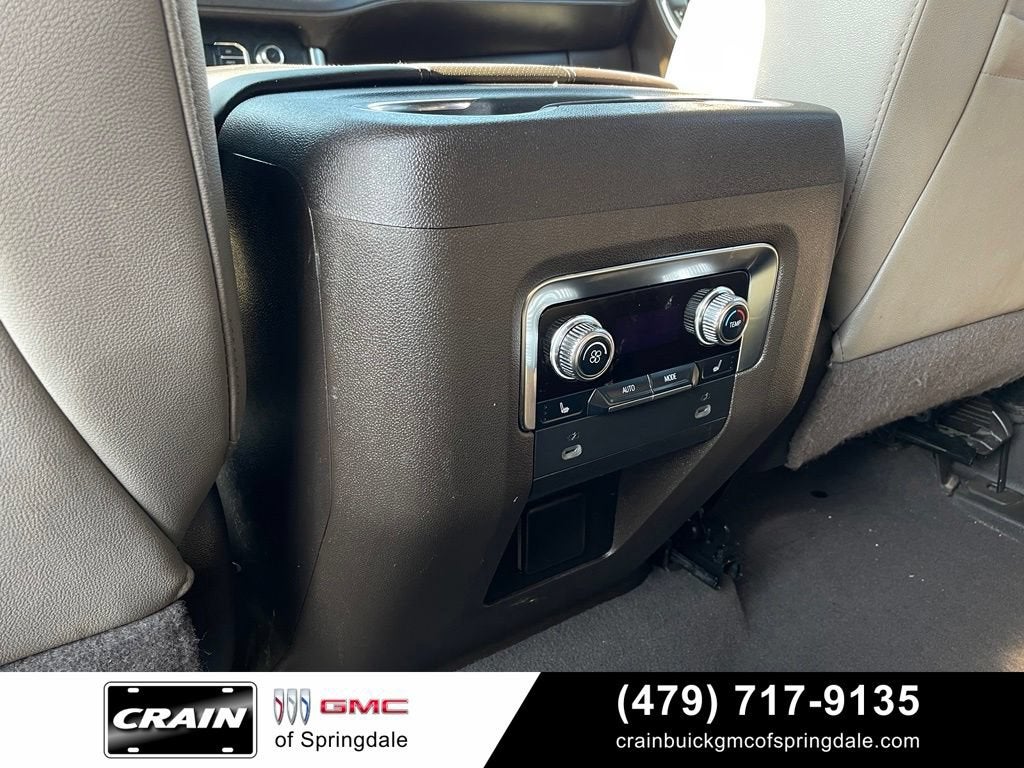 2022 GMC Yukon SLT
