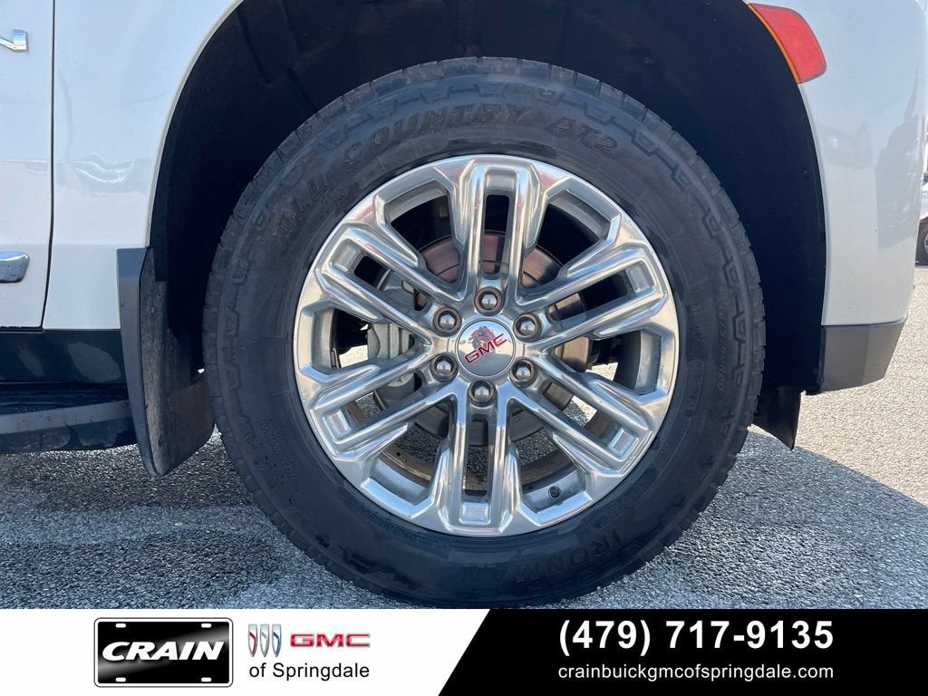 2022 GMC Yukon SLT