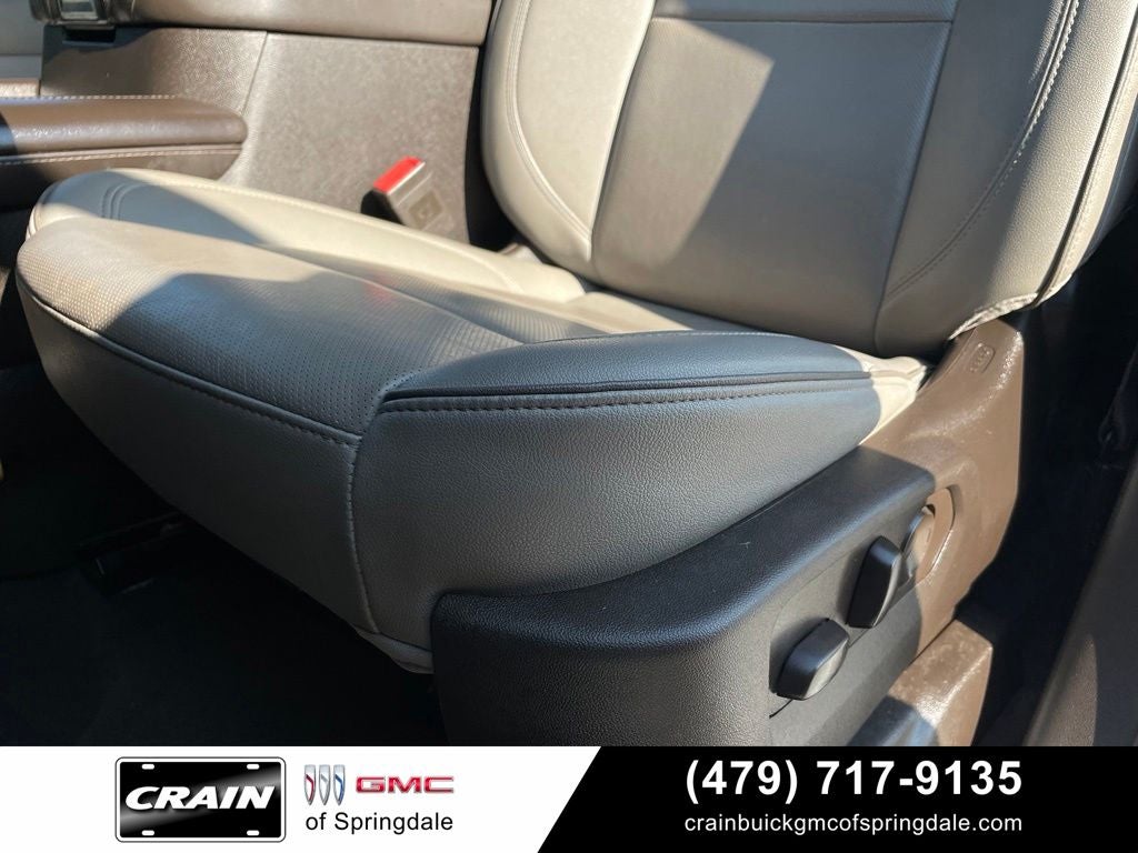 2022 GMC Yukon SLT