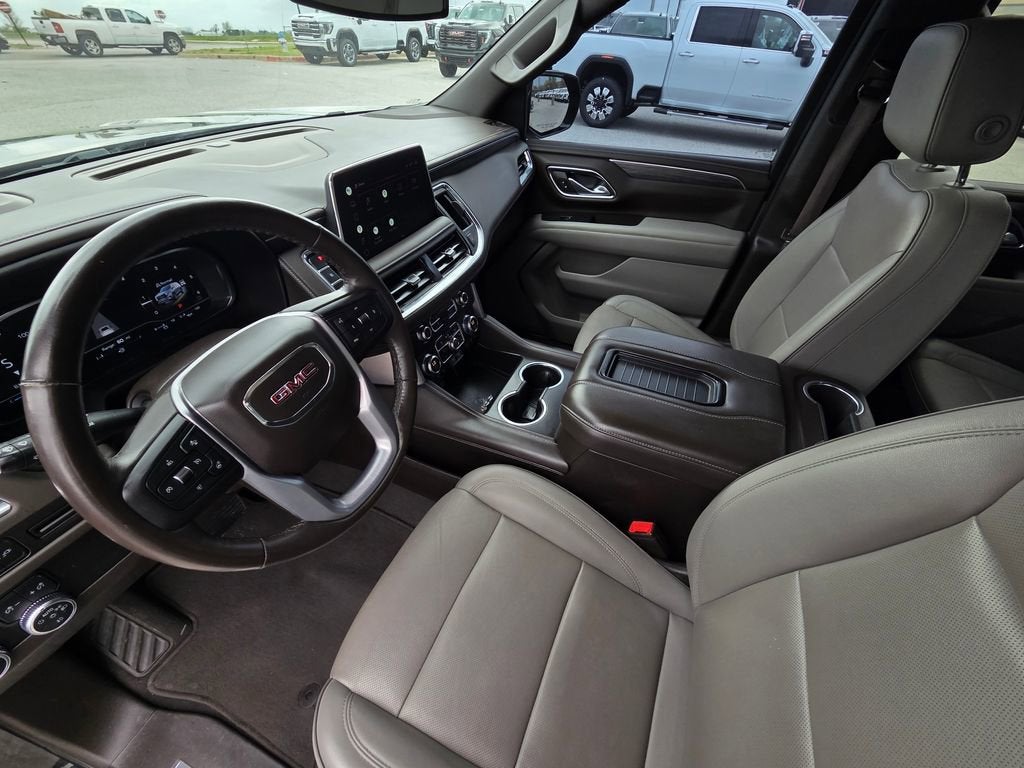 2022 GMC Yukon SLT