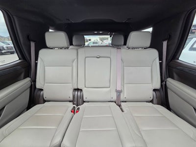 2022 GMC Yukon SLT