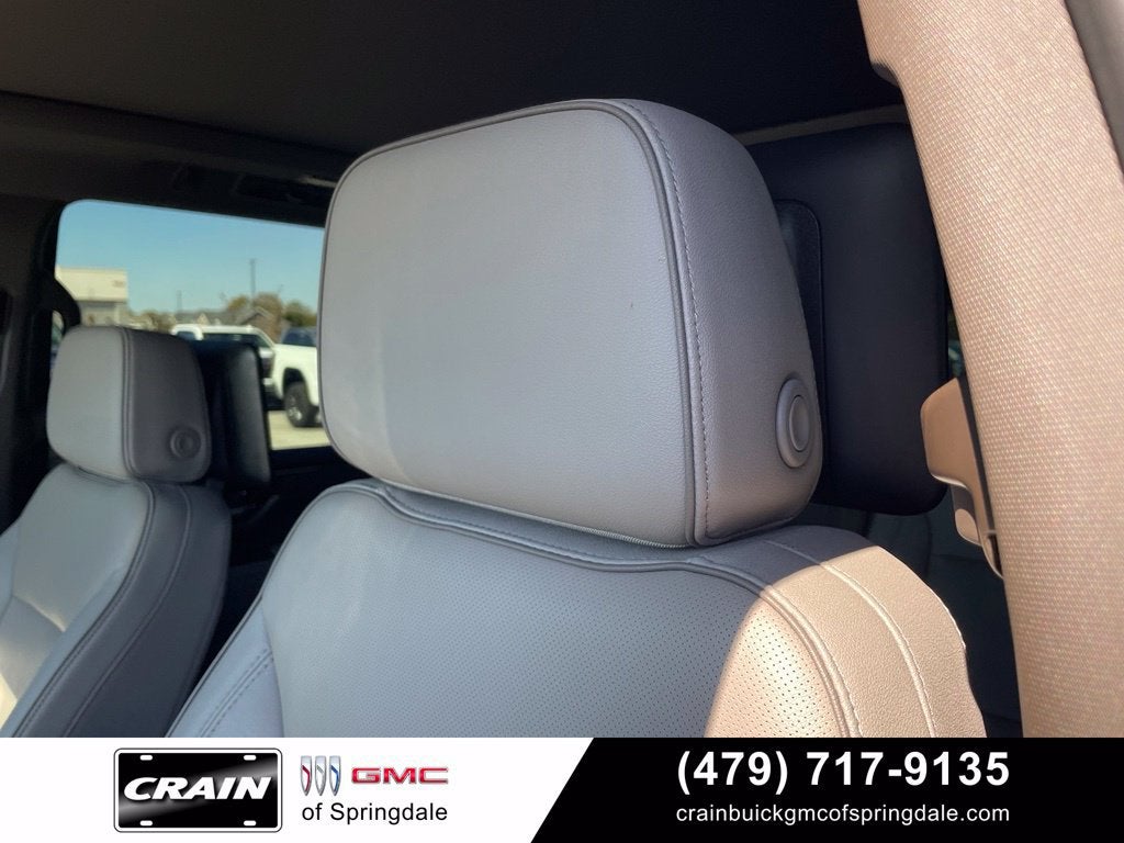 2025 GMC Yukon Elevation