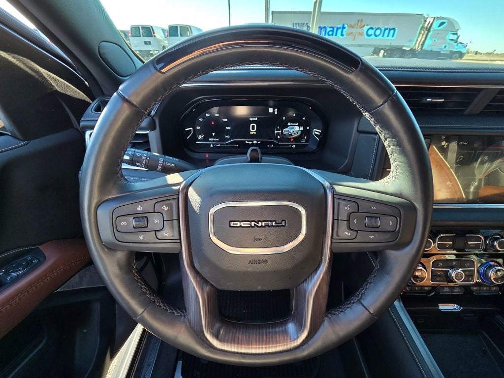 2023 GMC Yukon Denali Ultimate