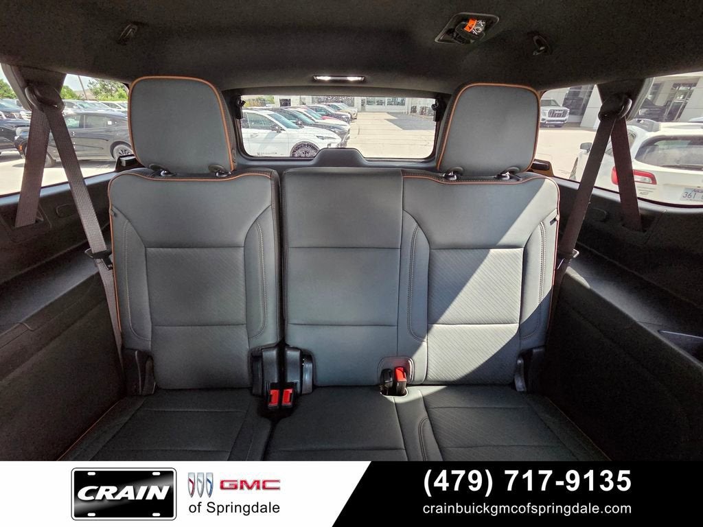 2025 GMC Yukon XL AT4